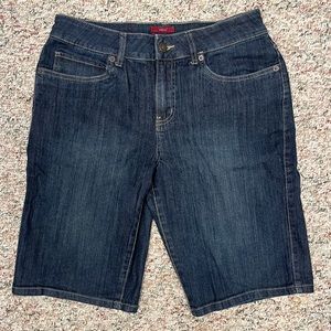 Women’s Merona Size 4 Stretch Jean Shorts